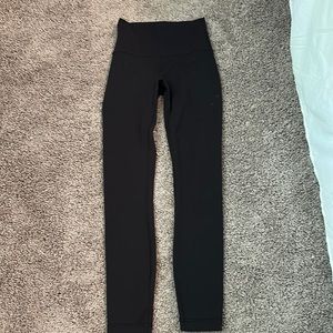 Women’s Lululemon black s:2 align leggings- worn a few times